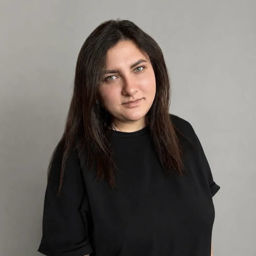 Полина